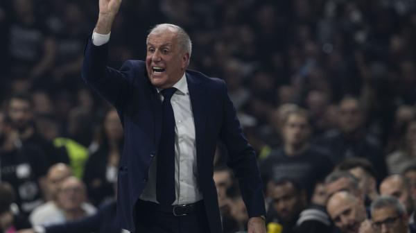 Obradović: "Tesno i uz mnogo sreće"