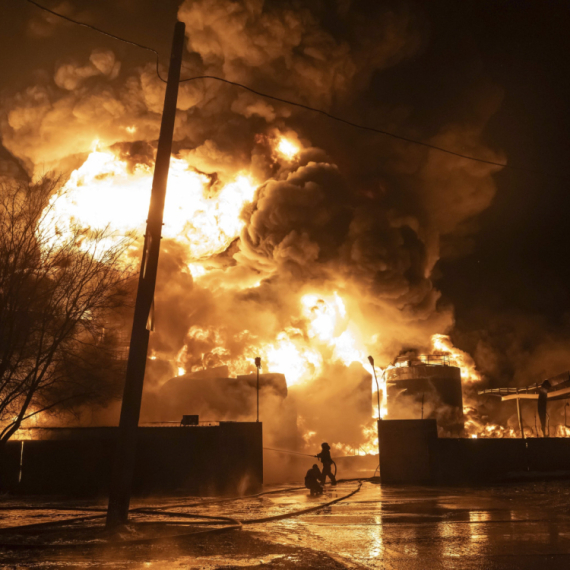 Rat dan – 1.023: Pogođen hangar sa eksplozivom, mnogo mrtvih; Zbrisaće Ukrajinu