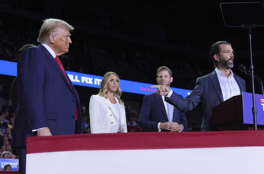 Snajke su u modi: Trampovu i Kenedijevu pikiraju za visoke položaje