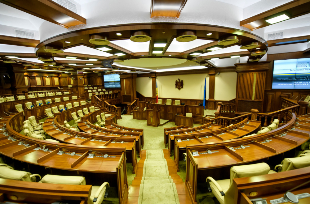 "Uvodimo vanredno stanje narednih 60 dana"