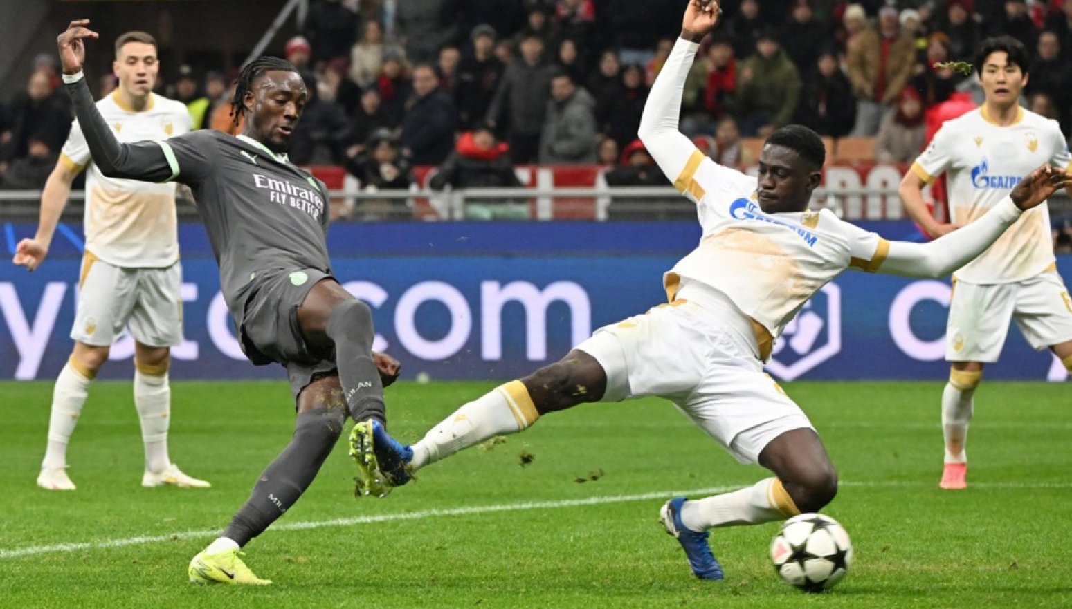 "Zvezda oštećena – da li po naredbi?"; "Spajićeva pirueta svima zasmetala" VIDEO