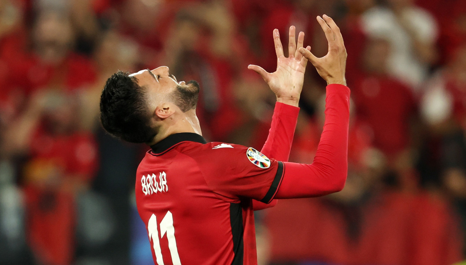 Albancima bitnija Letonija od Srbije