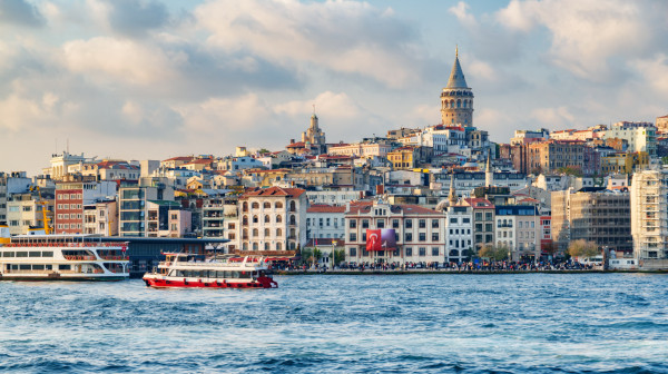 Šest zemalja u kojima vrlo lako možete da dobijete državljanstvo i visoko rangirani pasoš