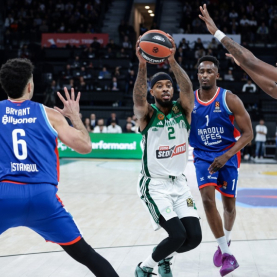 Efes ponizio Panatinaikos – 26 razlike!