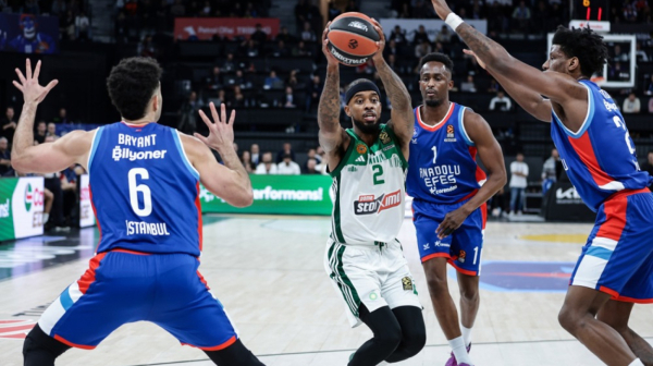 Efes ponizio Panatinaikos – 26 razlike!