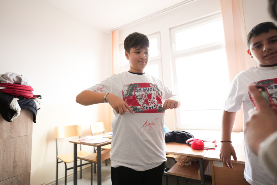 Superšut stigao na Kosovo i Metohiju: Crvena zvezda i Fondacija Mozzart za pomoć porodici Matić