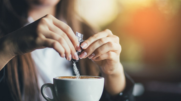 Koliko kafe je previše? Nova studija otkriva granicu nakon koje mogu da počnu problemi