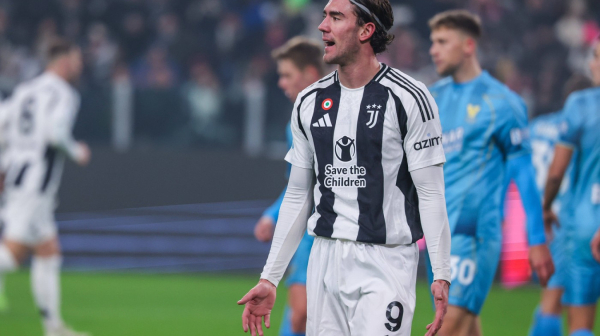 Javio se Vlahović posle "ribanja" i sukoba sa navijačem FOTO