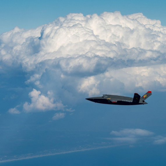 Poleteo je novi dron – prvi kupac misteriozan