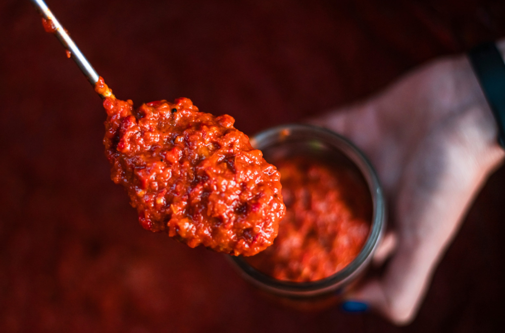 Leskovački domaći ajvar ponovo najbolje srpsko jelo