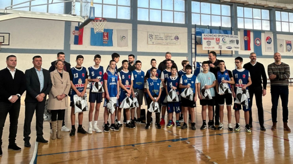 KK Partizan u poseti mališanima iz Kosaničke Rače i Kuršumlije