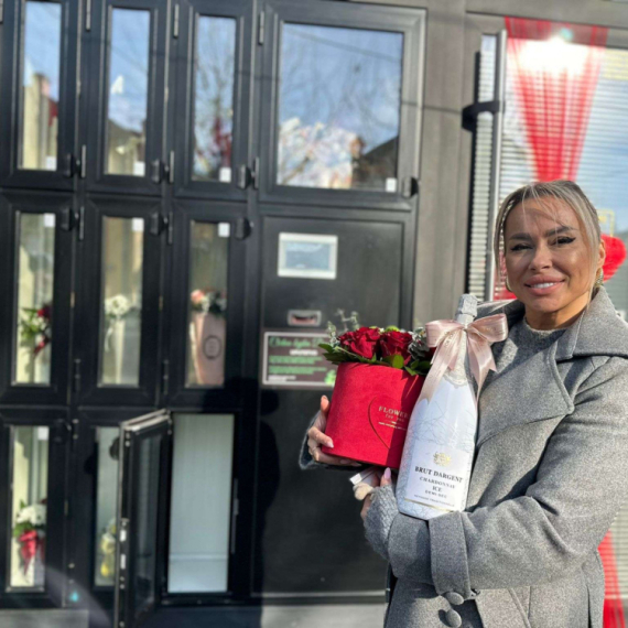 Ona spasava muževe kad zaborave važne datume FOTO