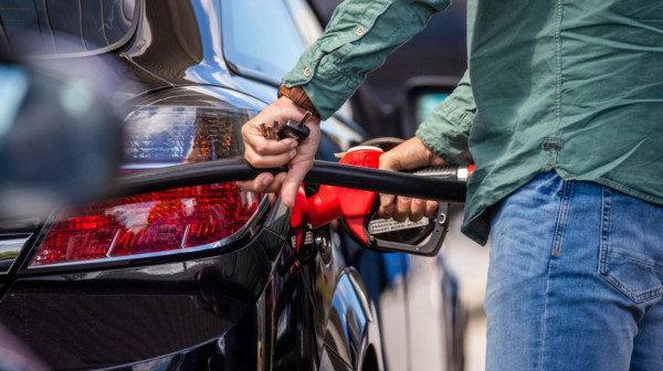 Cene energenata divljaju, država reaguje: Grčka deli subvencije za kupovinu goriva