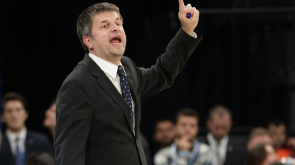 Mijatović odao priznanje igračima posle Partizana: "Penjemo se na planinu"