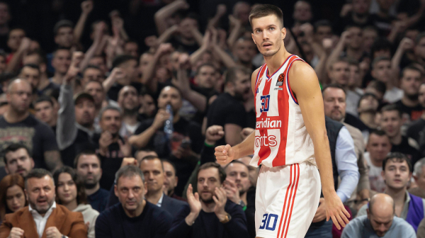 Petrušev u "klubu 1.000" Zvezde