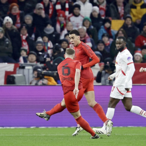 Bajern pokazao moć u derbiju Bundeslige!