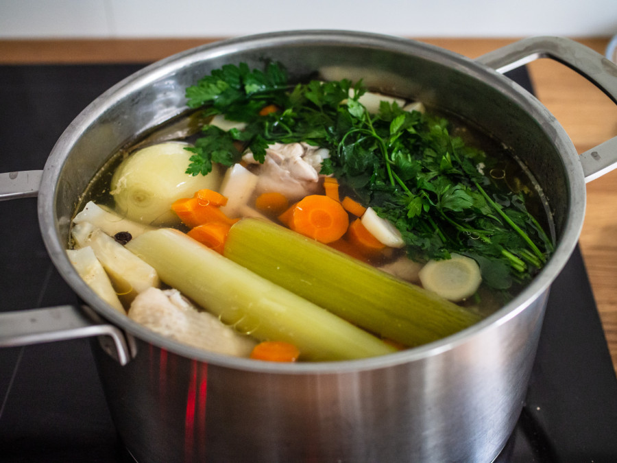 Da li pileća supa zaista pomaže kod prehlade: Konačno je otkriveno