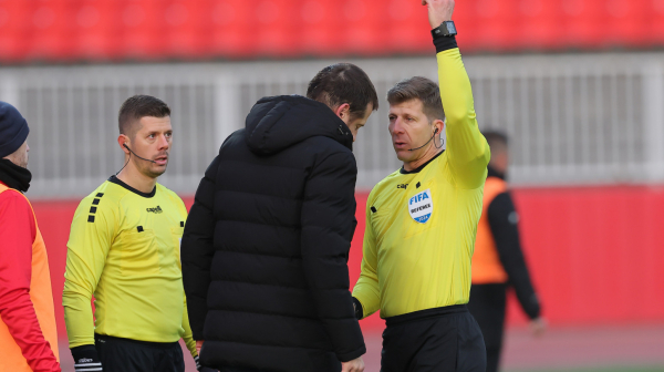 Burno u Novom Sadu: Lalatović u okršaju sa Dudićem VIDEO