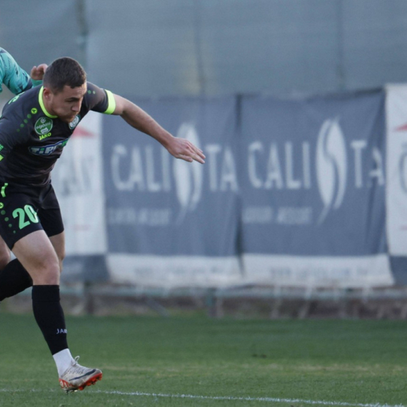 Zvezda nacentrirala levog beka – pojavile se nove informacije