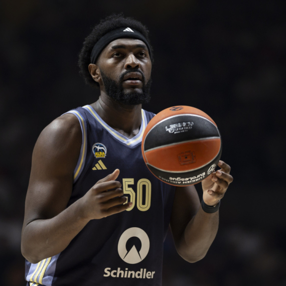 Srpski trener je ponosan – NBA statistika Vilijamsa: 15 poena i 20 skokova