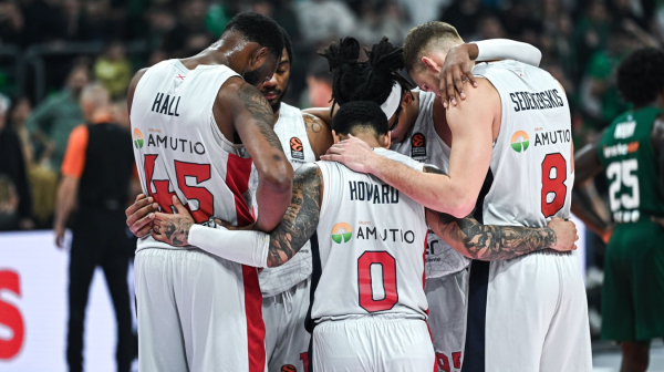 Smeši im se najveća bruka u ovom veku