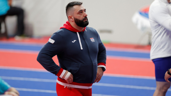 Kolašinac se transformisao u Hulka zbog bahatog vozača VIDEO