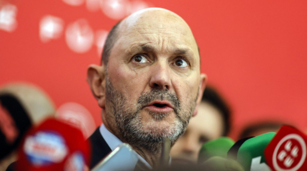 Prst u oko Barseloni; Novi predsednik FS Španije: "Svi mi navijači Reala..."