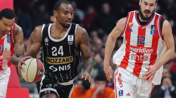 "Milion" trojki i drama u Areni: Zvezdina velika pobeda – Partizan skupo platio greške