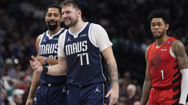 Dončić se vratio na parket, pa razbio Portland VIDEO