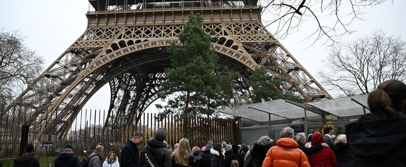 Poznata atrakcija u Parizu ponovo otvara vrata za posetioce VIDEO