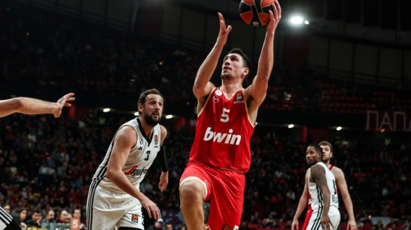 Olimpijakos u novom problemu