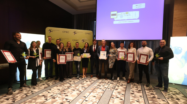 Savez za rekreaciju i fitnes Srbije nagradio najbolje u 2024. FOTO