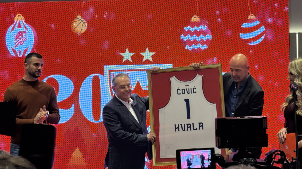 Zvezda se zahvalila Čoviću FOTO