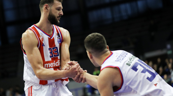 Plavšić odlazi iz Zvezde i oblači crno-beli dres