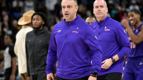 Rajaković potpuno pobesneo – jurio sudiju po terenu! VIDEO