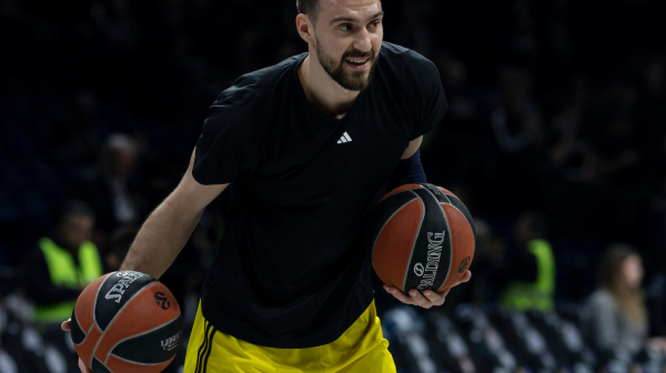 Gudurić obradovao navijače Crvene zvezde VIDEO