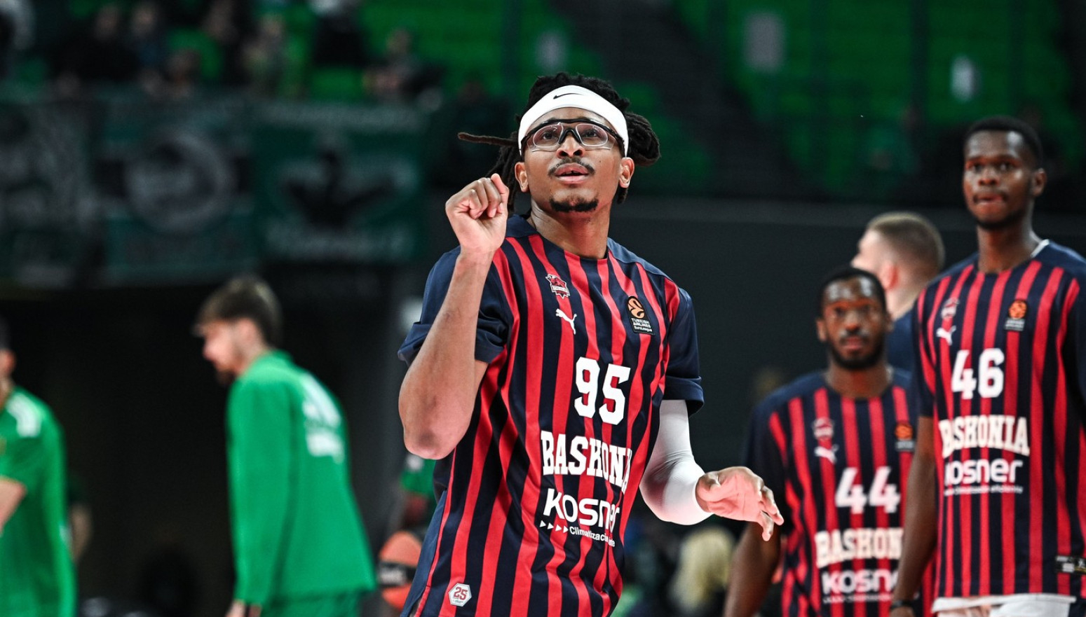 "Brutalni" Moneke poslao poruku: "Svi koji žele da mi vide leđa..."