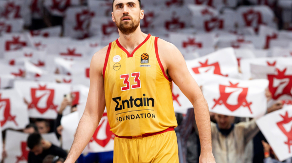 Olimpijakos zna koliko Milutinov vredi – ostaje jedan od najplaćenijih u Evropi