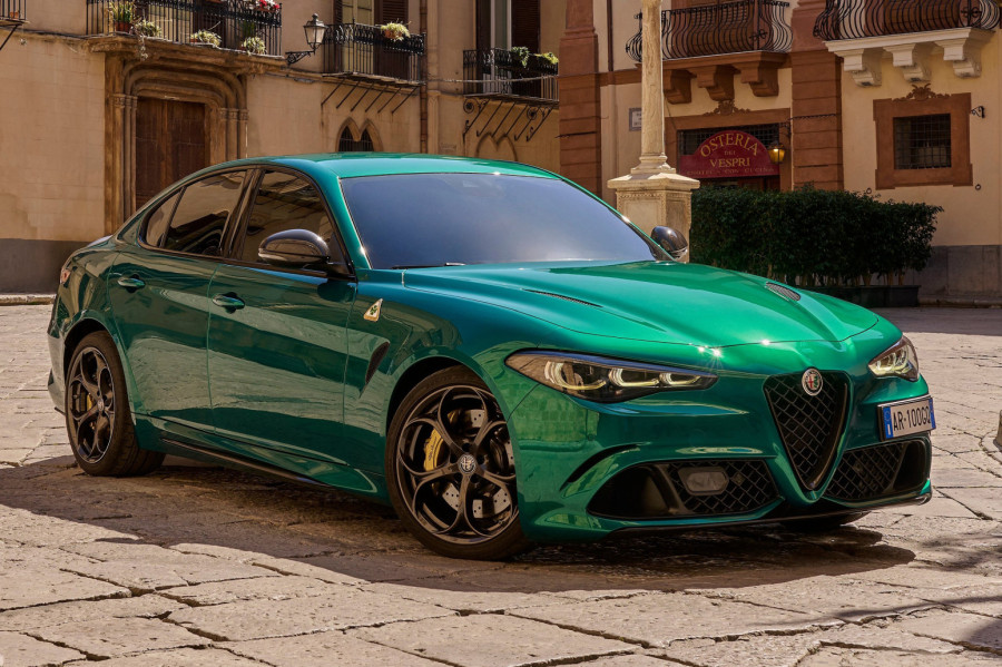 Alfa Romeo ima novi plan: Električni modeli stižu, ali hibridi ostaju ključni