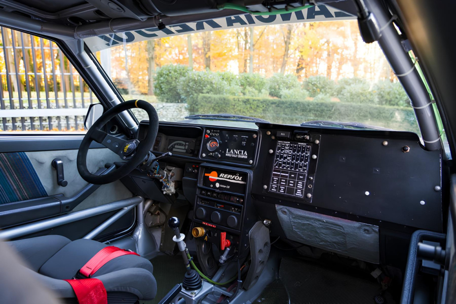 Ova legendarna Lancia košta pravo bogatstvo, nije ni čudo kada se zna njen značaj FOTO