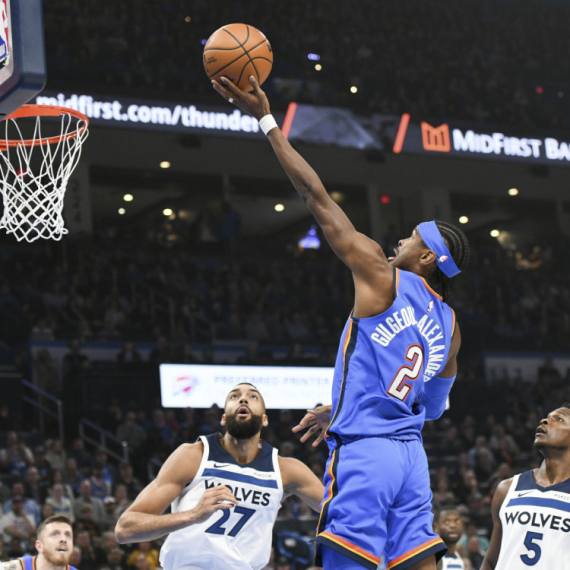 Šej "ugrožava" Jokićevu MVP titulu VIDEO