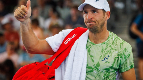 Lajović nemoćan, Opelka u četvrtfinalu