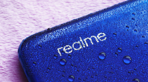 Uskoro stiže Realme telefon sa baterijom od čak 10.001 mAh