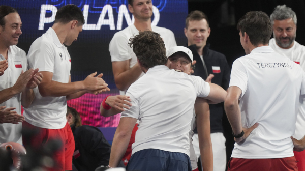 Hurkač i Švjontek katapultirali Poljsku u polufinale Junajted kupa VIDEO