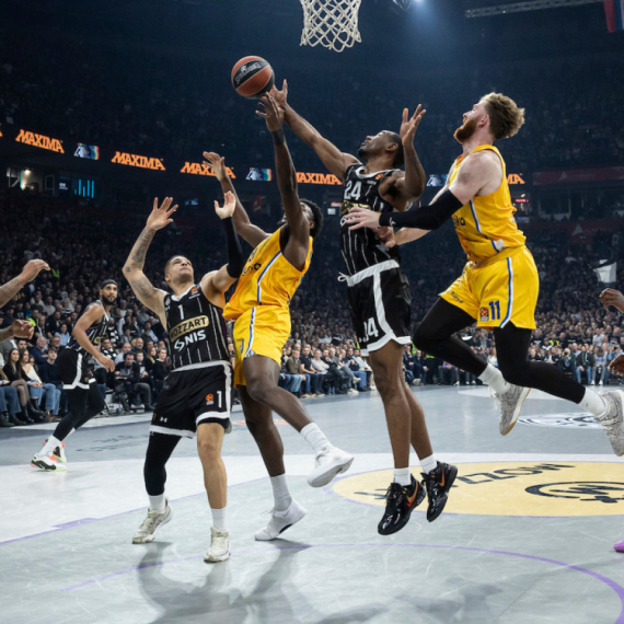 Rapsodija Partizana – Makabi razbijen u grotlu Arene!