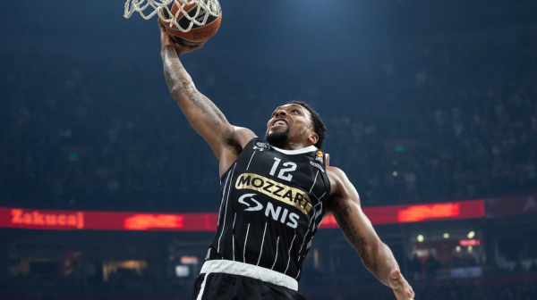 Braun: "Ludo"; Karlik otkrio novogodišnju želju