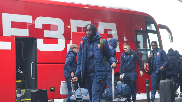 Zvezda otputovala u Antaliju – Milojević poveo 34 fudbalera