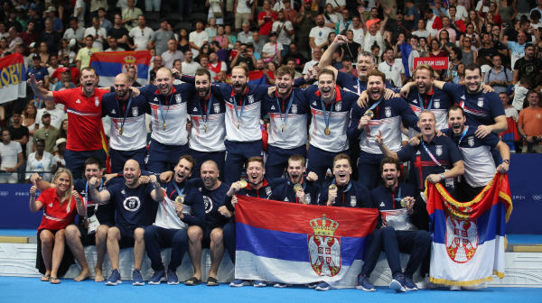 Ćukova olimpijska pesma: "Prvi put sam plakao, pa vrištao na krugu oko Trijumfalne kapije"