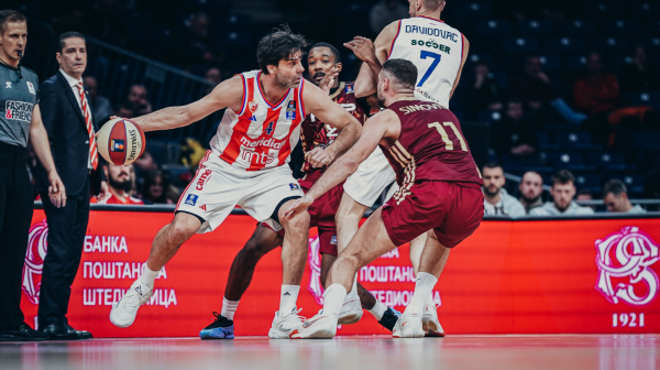 Teodosić sa pola uz zvuk sirene – kao kap! VIDEO