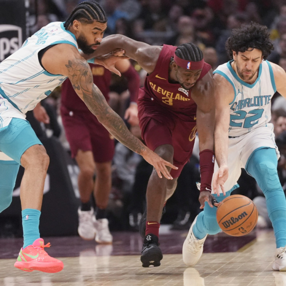 Micić razočarao protiv najboljeg tima NBA lige VIDEO